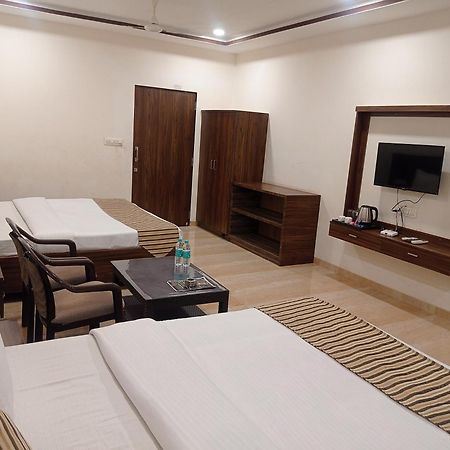 Sun Stone Hotel & Club - Jawai Sheoganj Екстериор снимка