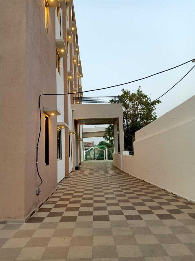 Sun Stone Hotel & Club - Jawai Sheoganj Екстериор снимка