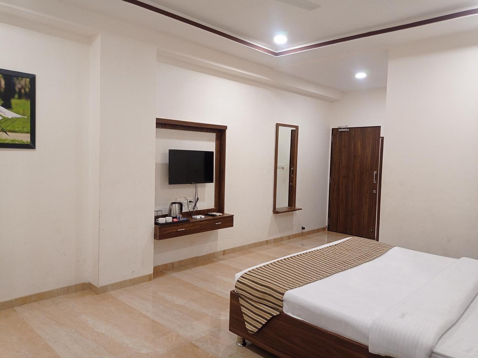 Sun Stone Hotel & Club - Jawai Sheoganj Екстериор снимка