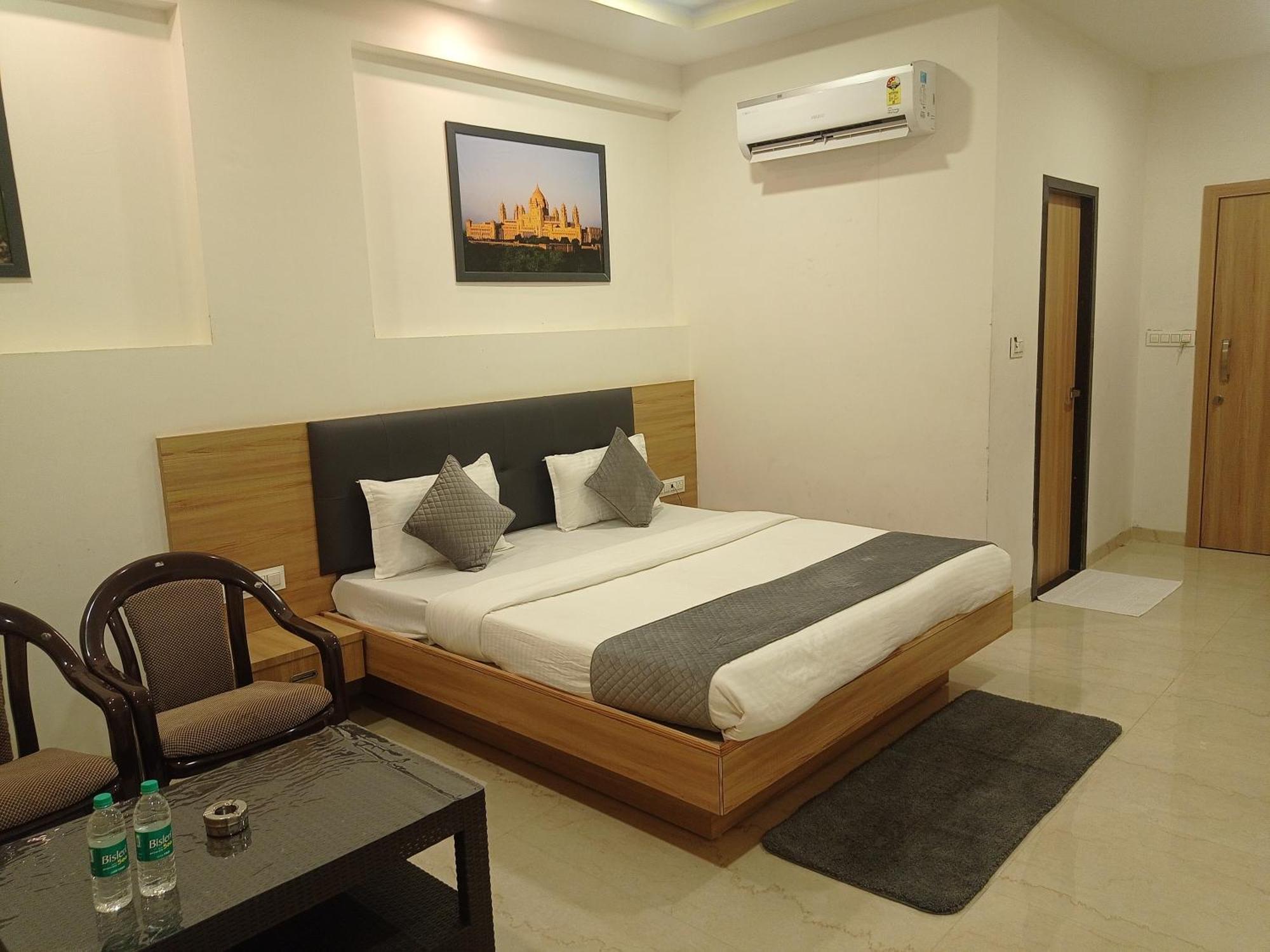 Sun Stone Hotel & Club - Jawai Sheoganj Екстериор снимка