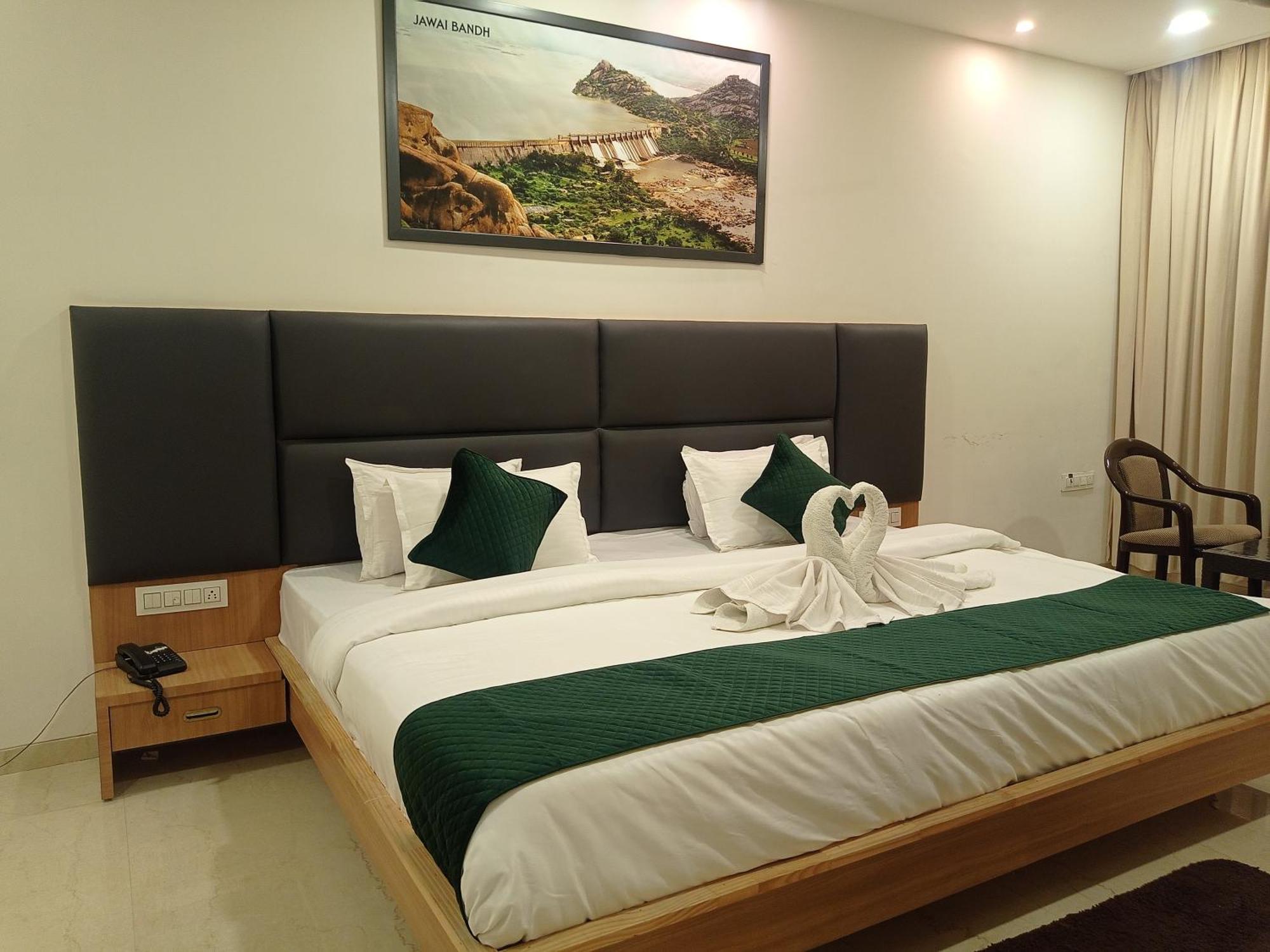 Sun Stone Hotel & Club - Jawai Sheoganj Екстериор снимка