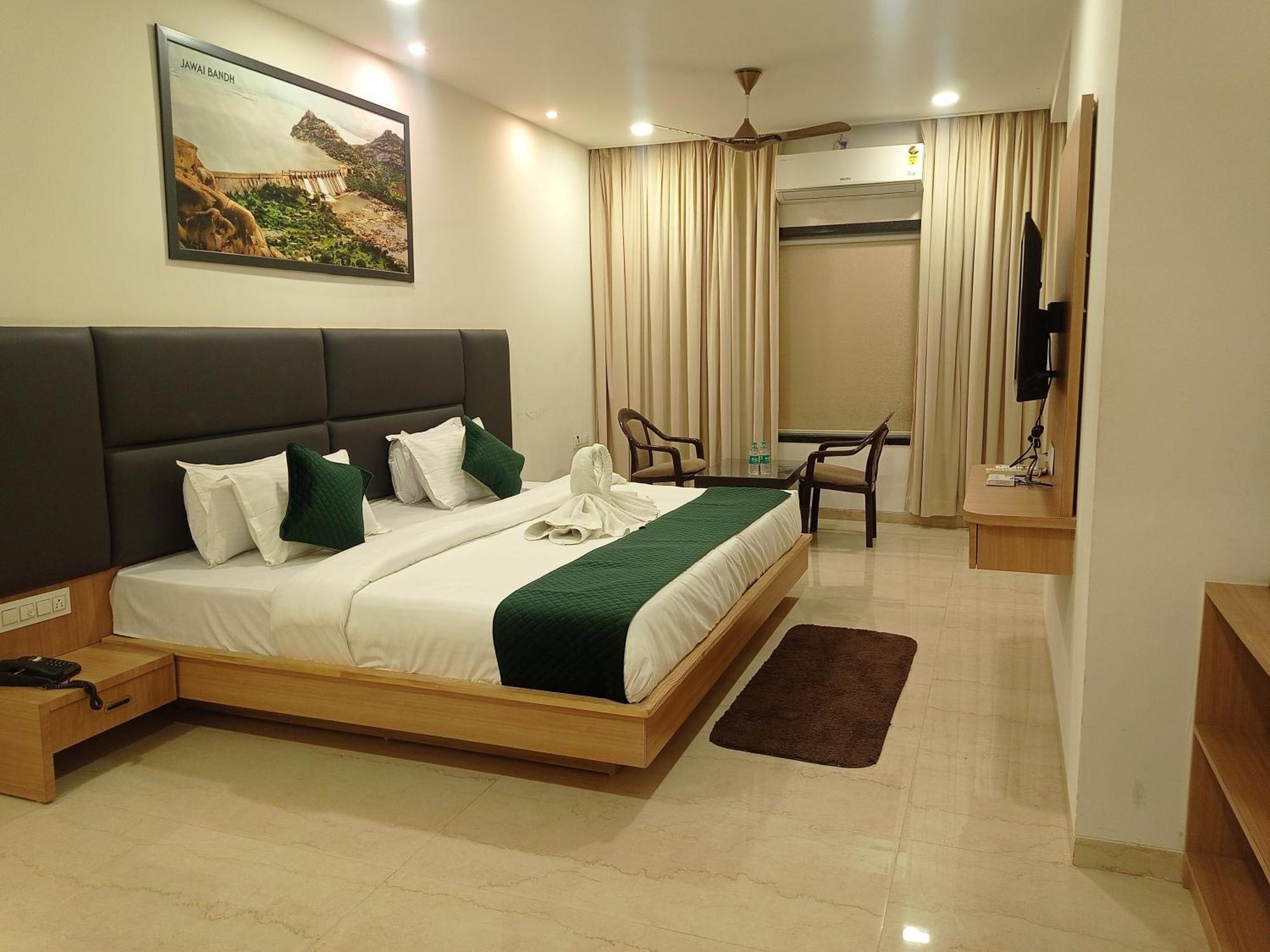 Sun Stone Hotel & Club - Jawai Sheoganj Екстериор снимка