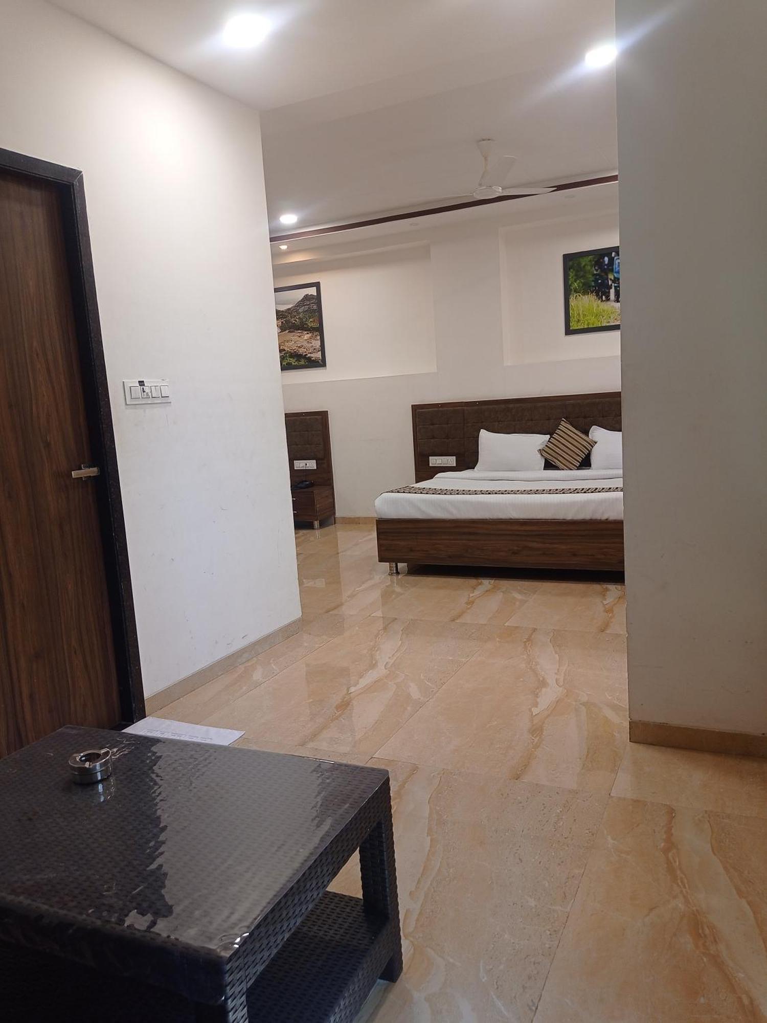 Sun Stone Hotel & Club - Jawai Sheoganj Екстериор снимка