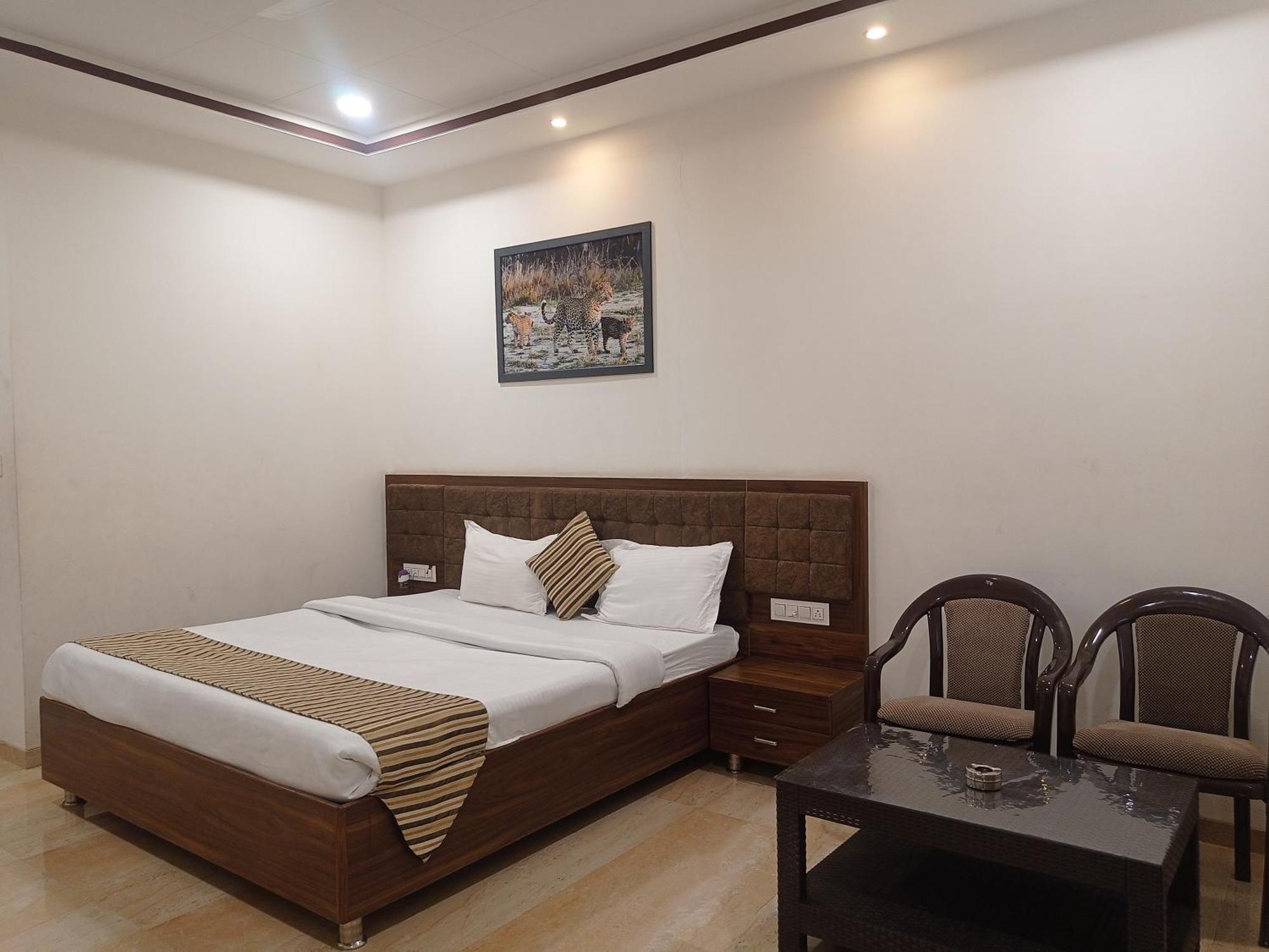 Sun Stone Hotel & Club - Jawai Sheoganj Екстериор снимка